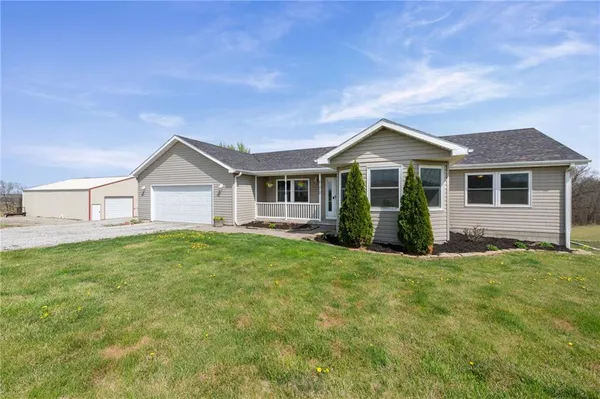 $549,000 | 7451 State Route, Rea, MO 64480