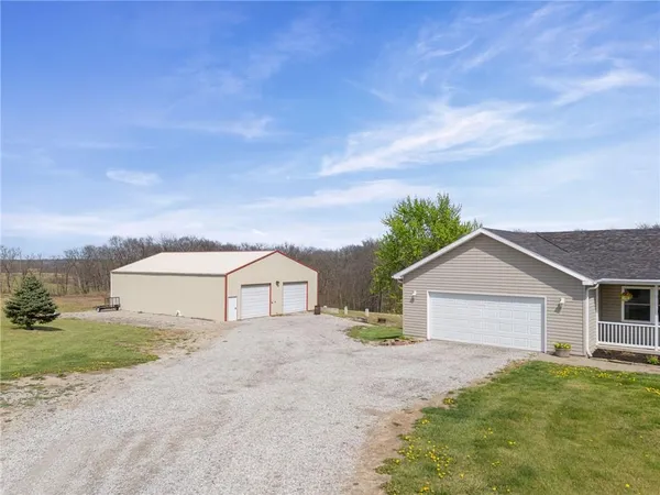 $549,000 | 7451 State Route, Rea, MO 64480