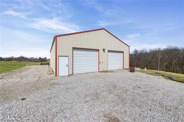 $549,000 | 7451 State Route, Rea, MO 64480