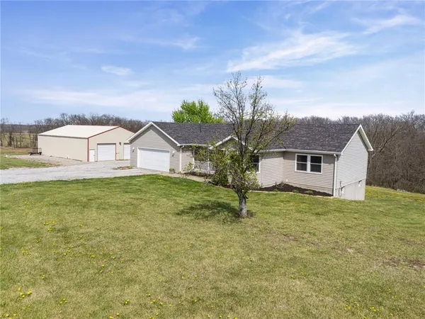 $549,000 | 7451 State Route, Rea, MO 64480