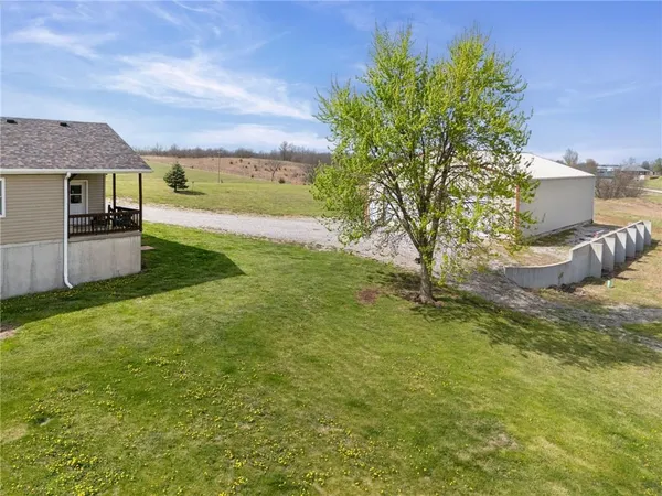 $549,000 | 7451 State Route, Rea, MO 64480