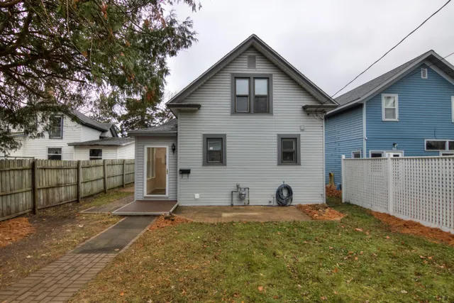 $198,500 | 405 North State Street, Chippewa Falls, WI 54729