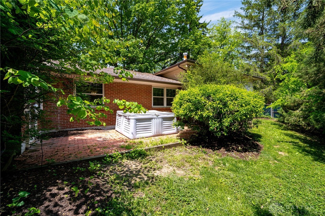 7800 Rain Tree Road Dayton, OH 45459 - Photo 45 of 52 Gallery Image 45