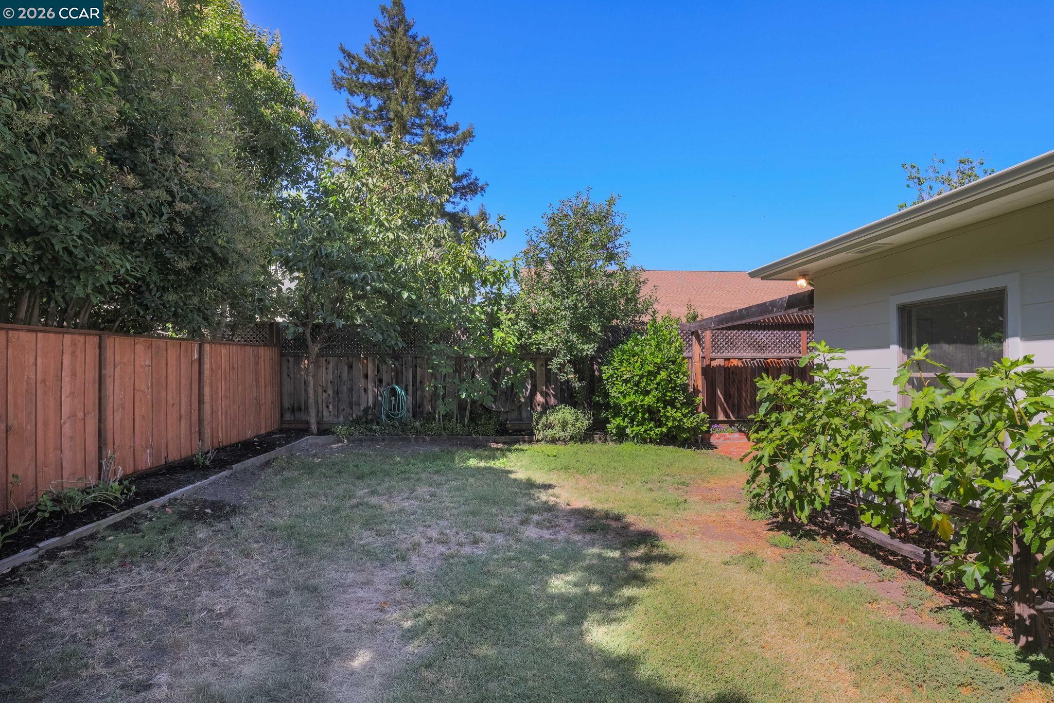 2157 Whyte Park Avenue Walnut Creek, CA 94595 - Photo 27 of 35