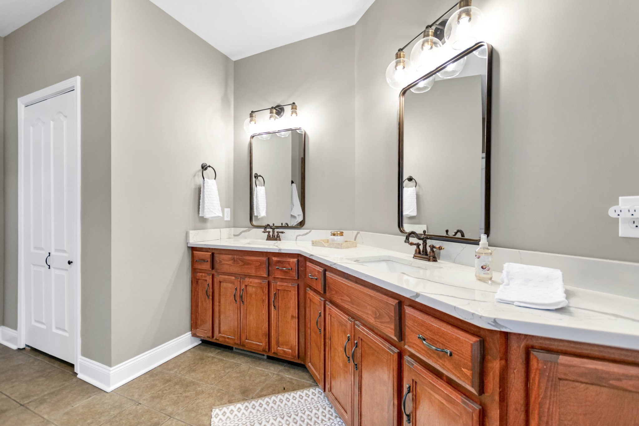 2941 Norfleet Road Adams, TN 37010 - Photo 13 of 28