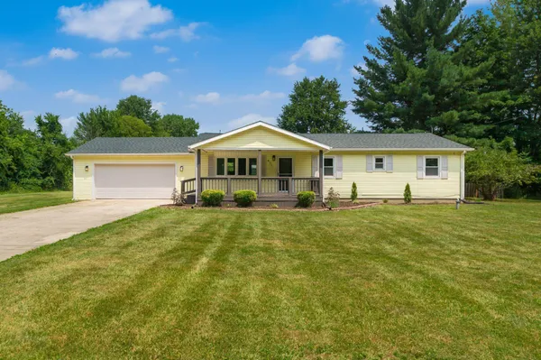 $299,900 | 471 County Road 21, Ashley, OH 43003