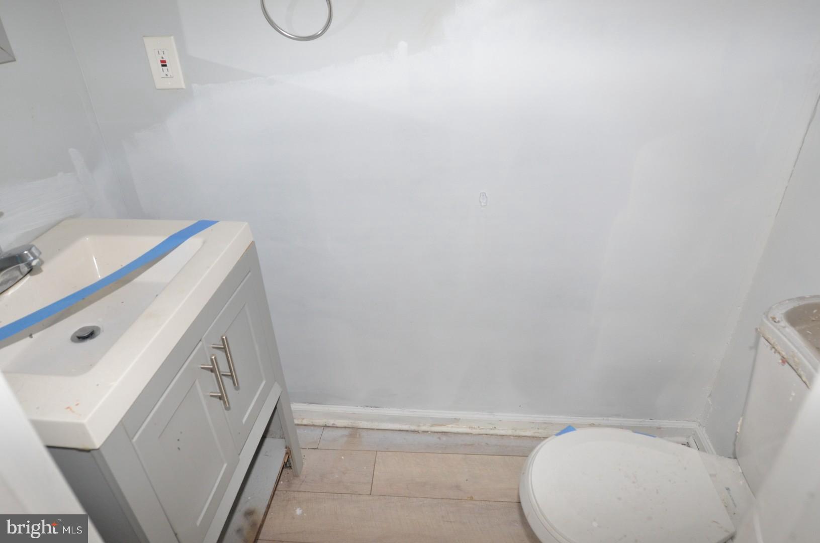 11314 Tippett Road Clinton, MD 20735 - Photo 11 of 21 Hall bathroom