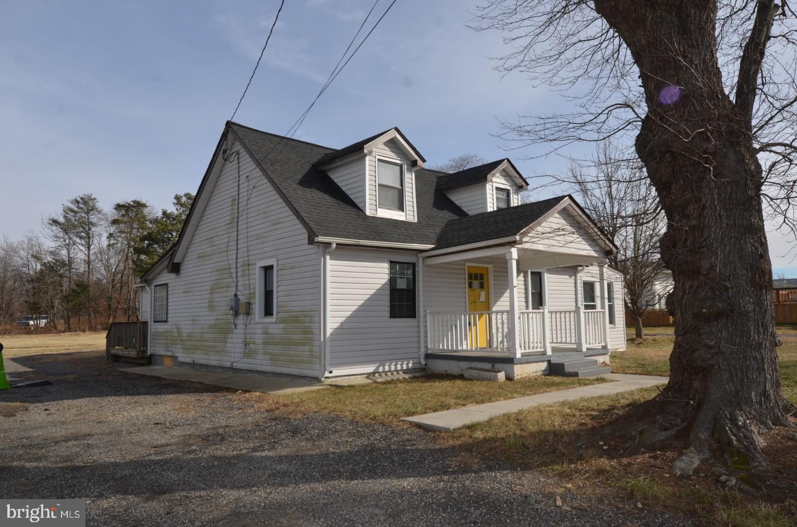 11314 Tippett Road Clinton, MD 20735 - Photo 3 of 21 Gallery Image 3