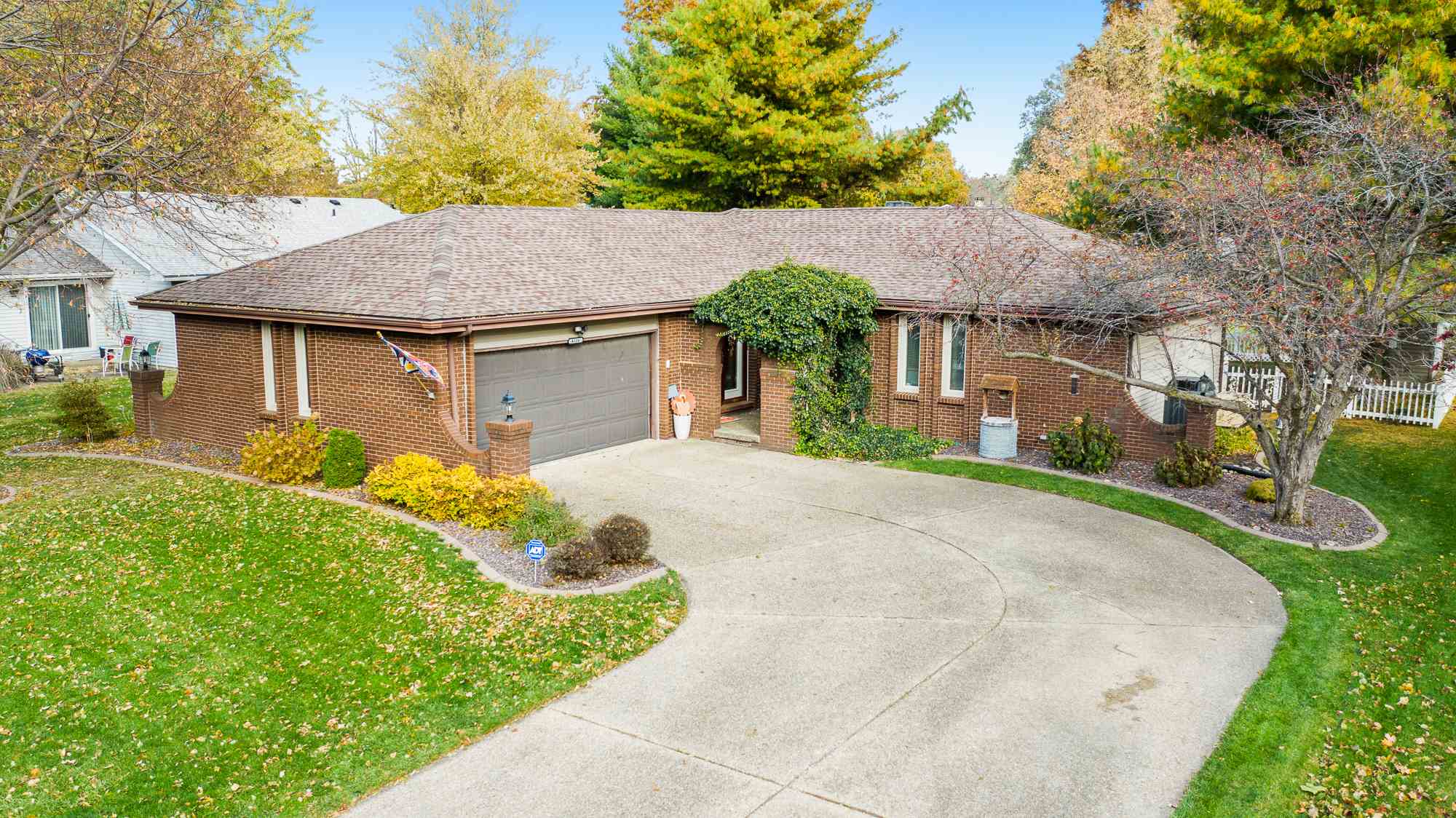 4136 Hazelcrest Road Springfield, IL 62703 - Photo 1 of 27