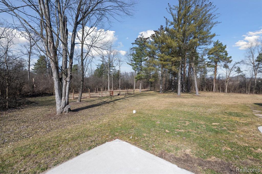 25162 Farmbrook Road Southfield, MI 48034 - Photo 43 of 67 Gallery Image 43