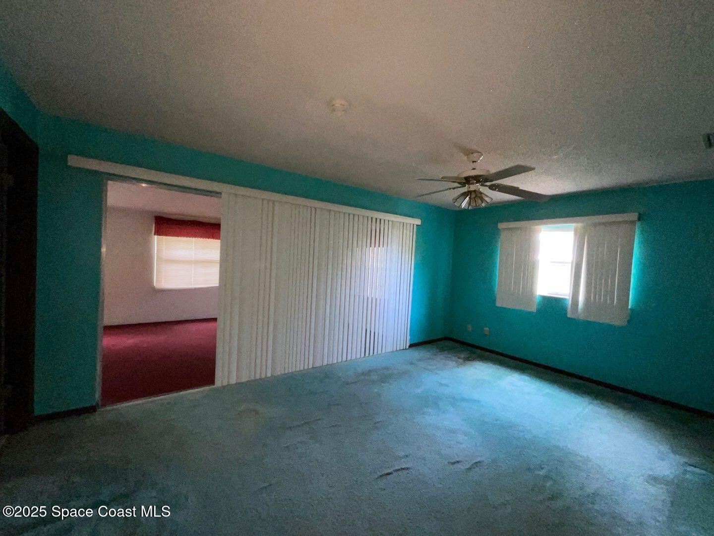 617 Walker Street Melbourne, FL 32901 - Photo 29 of 38 an empty room with windows