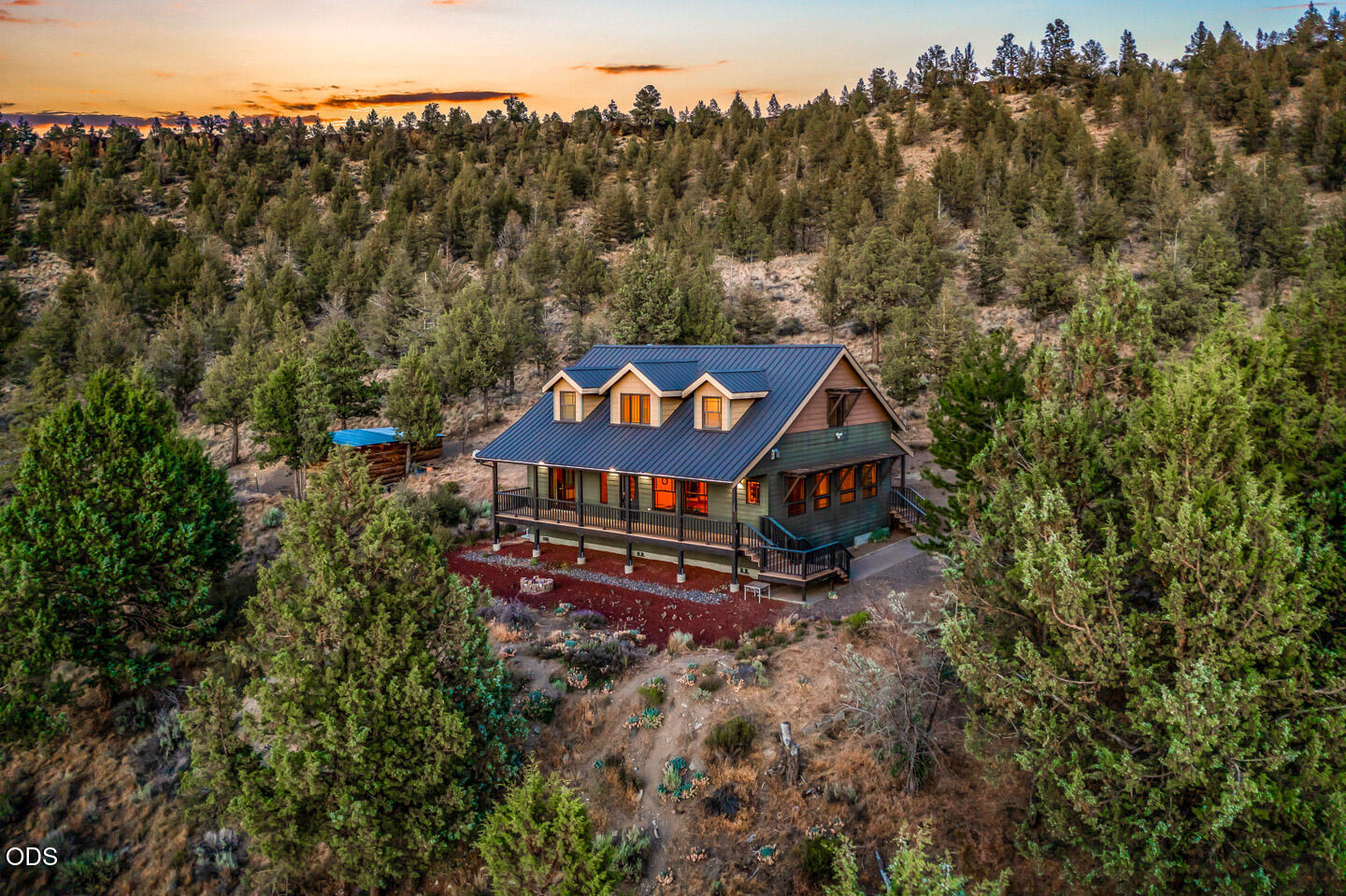70090 McKenzie Canyon Road Sisters, OR 97759 - Photo 24 of 58