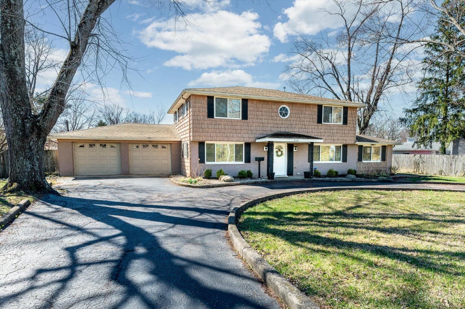 2108 East David Road Kettering, OH 45440 - Photo 2 of 43