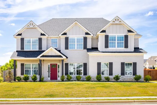 $447,500 | 2904 Wyndham Lane, Opelika, AL 36804