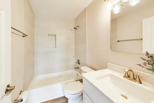 $3,000 | 2219 Rossiter Parkway, Plainfield, IL 60586