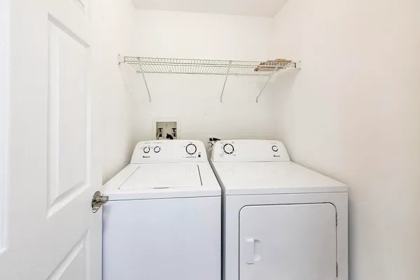 $3,000 | 2219 Rossiter Parkway, Plainfield, IL 60586
