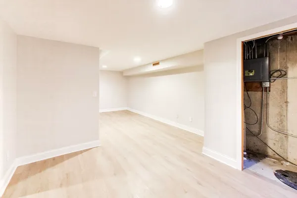 $3,000 | 2219 Rossiter Parkway, Plainfield, IL 60586