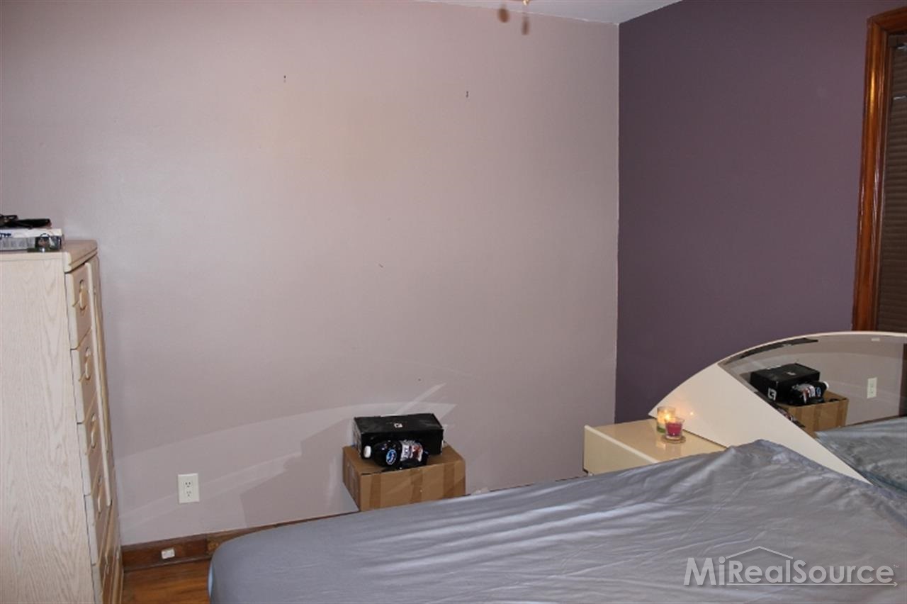 2936 Harvey Street Rochester, MI 48309 - Photo 15 of 29 Master, view 2
