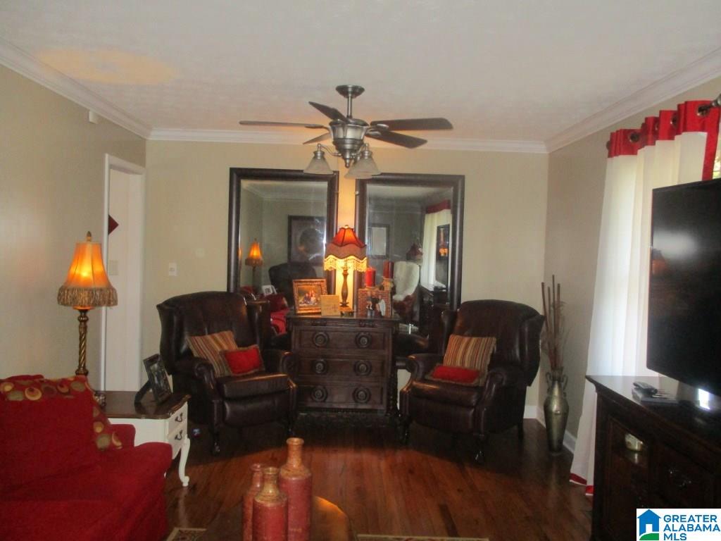 304 Shell Street Anniston, AL 36206 - Photo 2 of 25