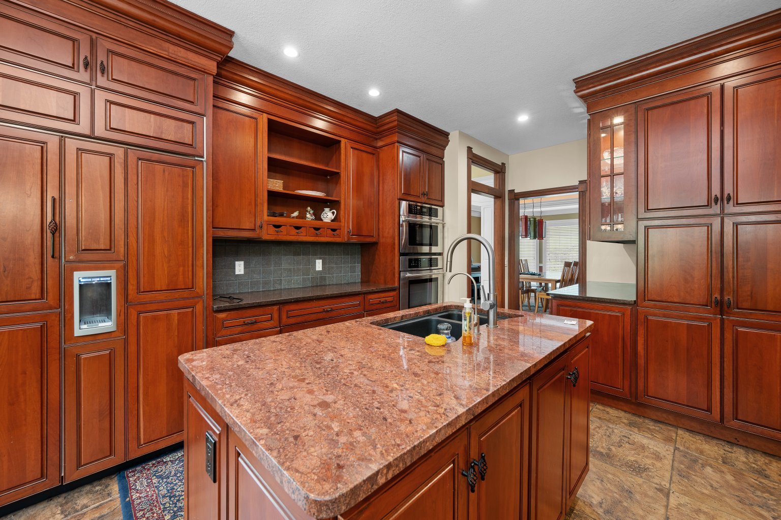 2296 Forest Reed Place Le Claire, IA 52753 - Photo 27 of 77