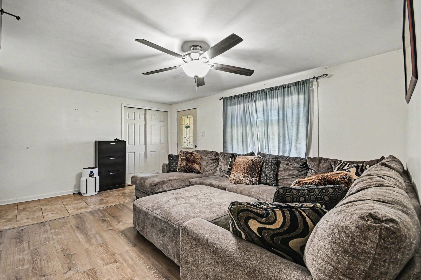 106 Key Court Joliet, IL 60435 - Photo 4 of 26