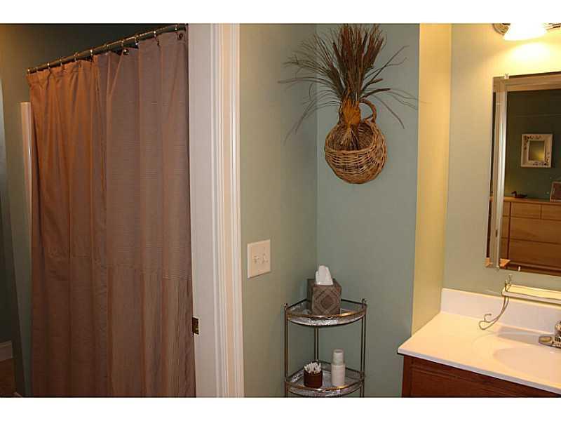 5019 Mountain View Road, Unit 5019 Carrabassett Valley, ME 04947 - Photo 14 of 17 Bathroom.