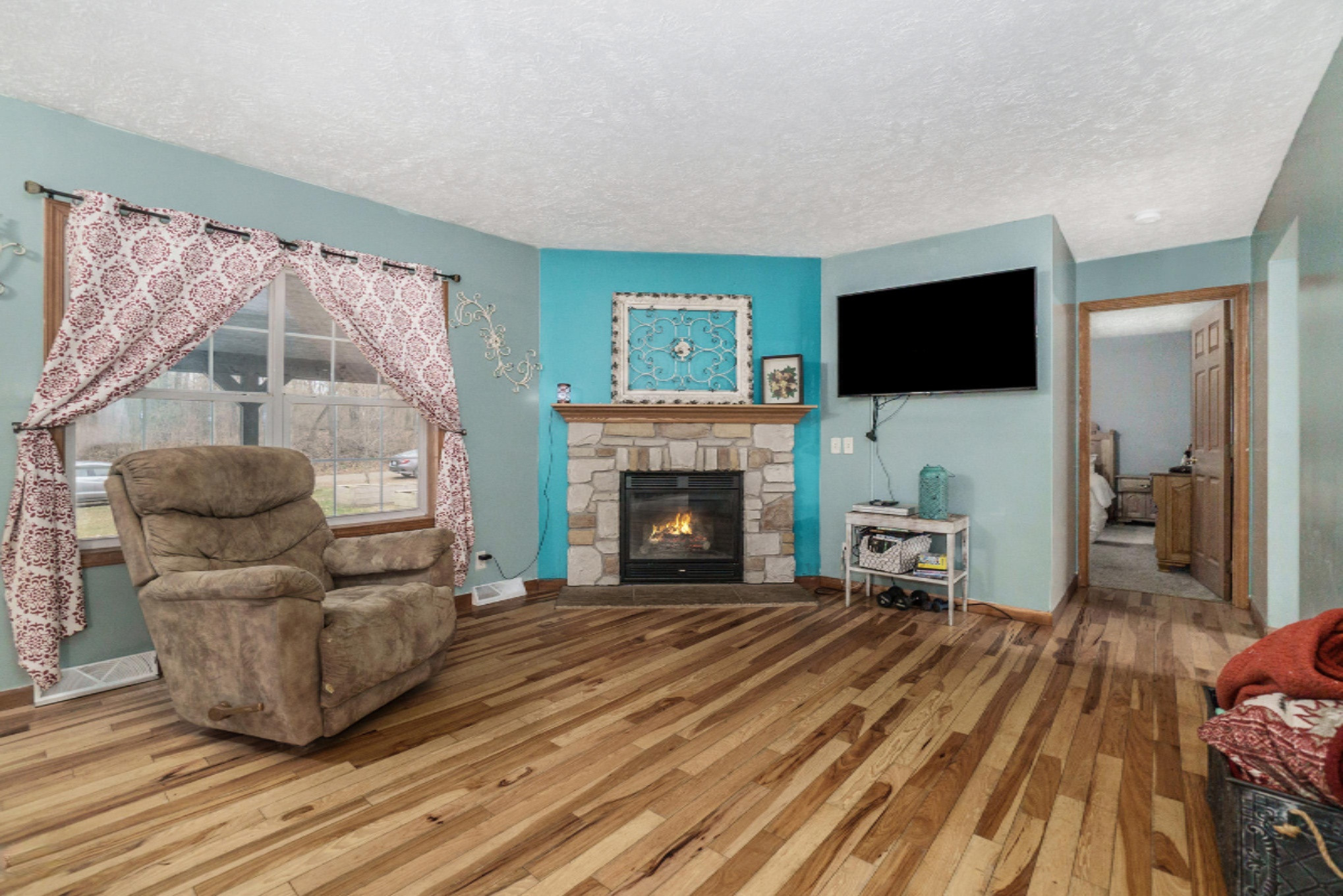 15022 Jenkins Road Bellevue, MI 49021 - Photo 4 of 19 DNG 15022 JENKINS RD_9