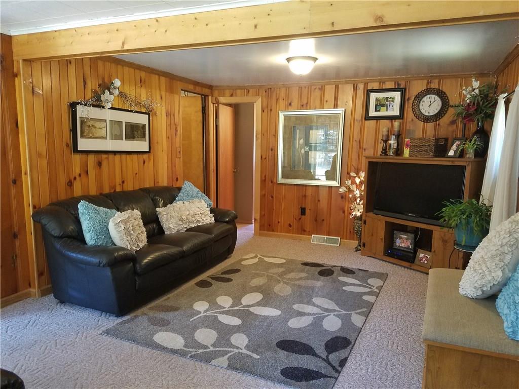 385 Mahood Road Butler, PA 16001 - Photo 3 of 25 Gallery Image 3