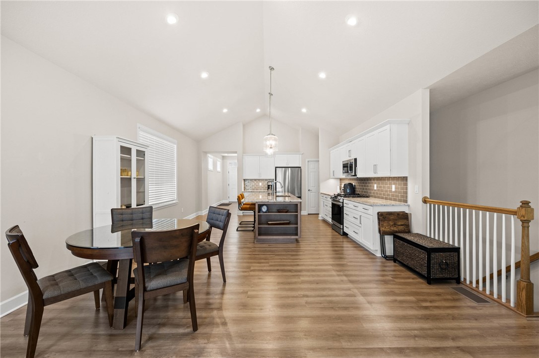 57 Thompson Lane Canandaigua City, NY 14424 - Photo 16 of 48