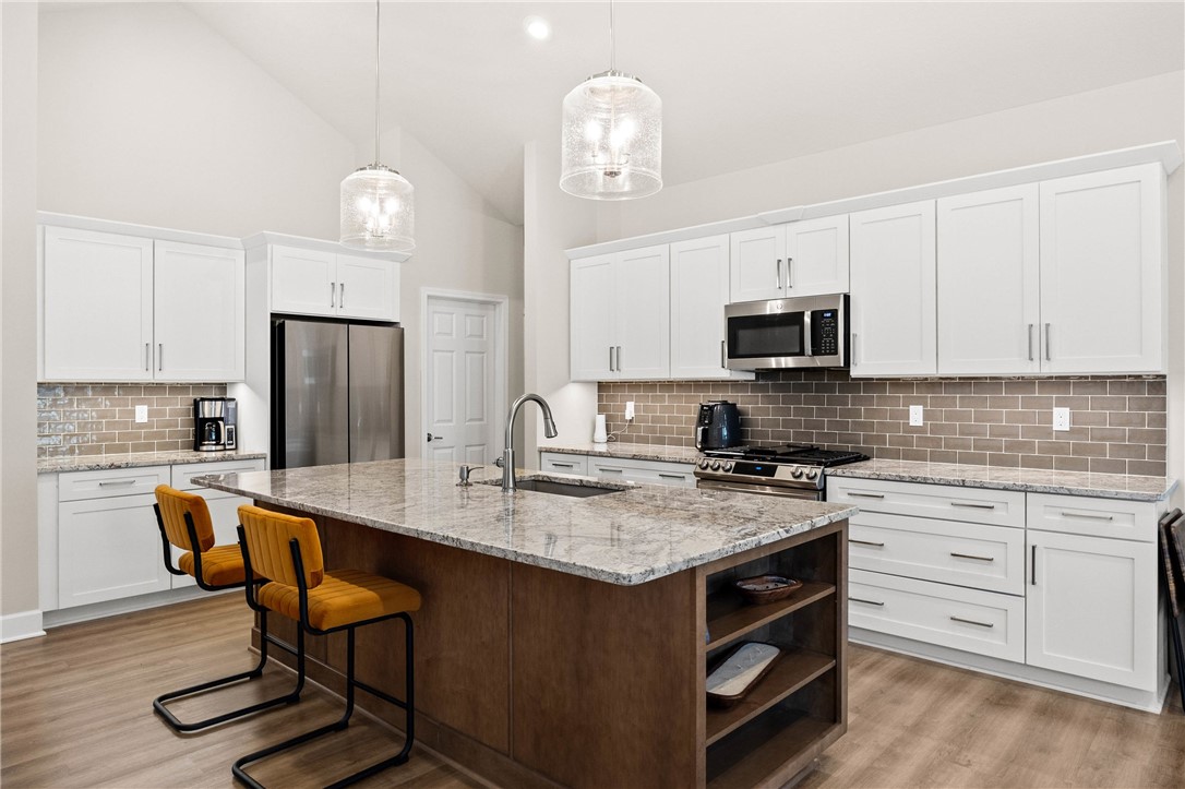 57 Thompson Lane Canandaigua City, NY 14424 - Photo 20 of 48