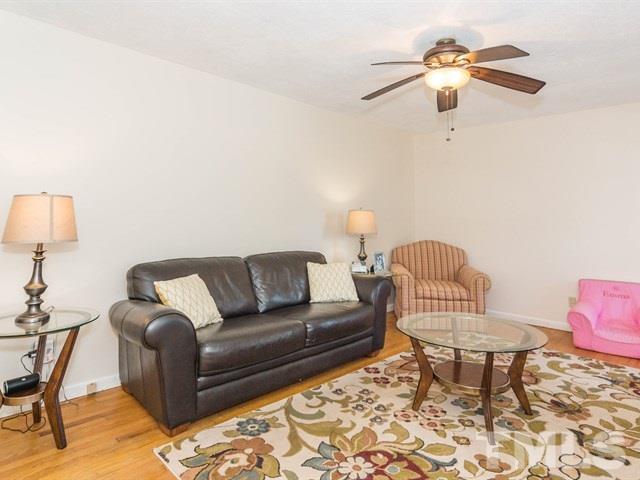 1726 Euclid Road Durham, NC 27713 - Photo 4 of 25 a living room with furniture