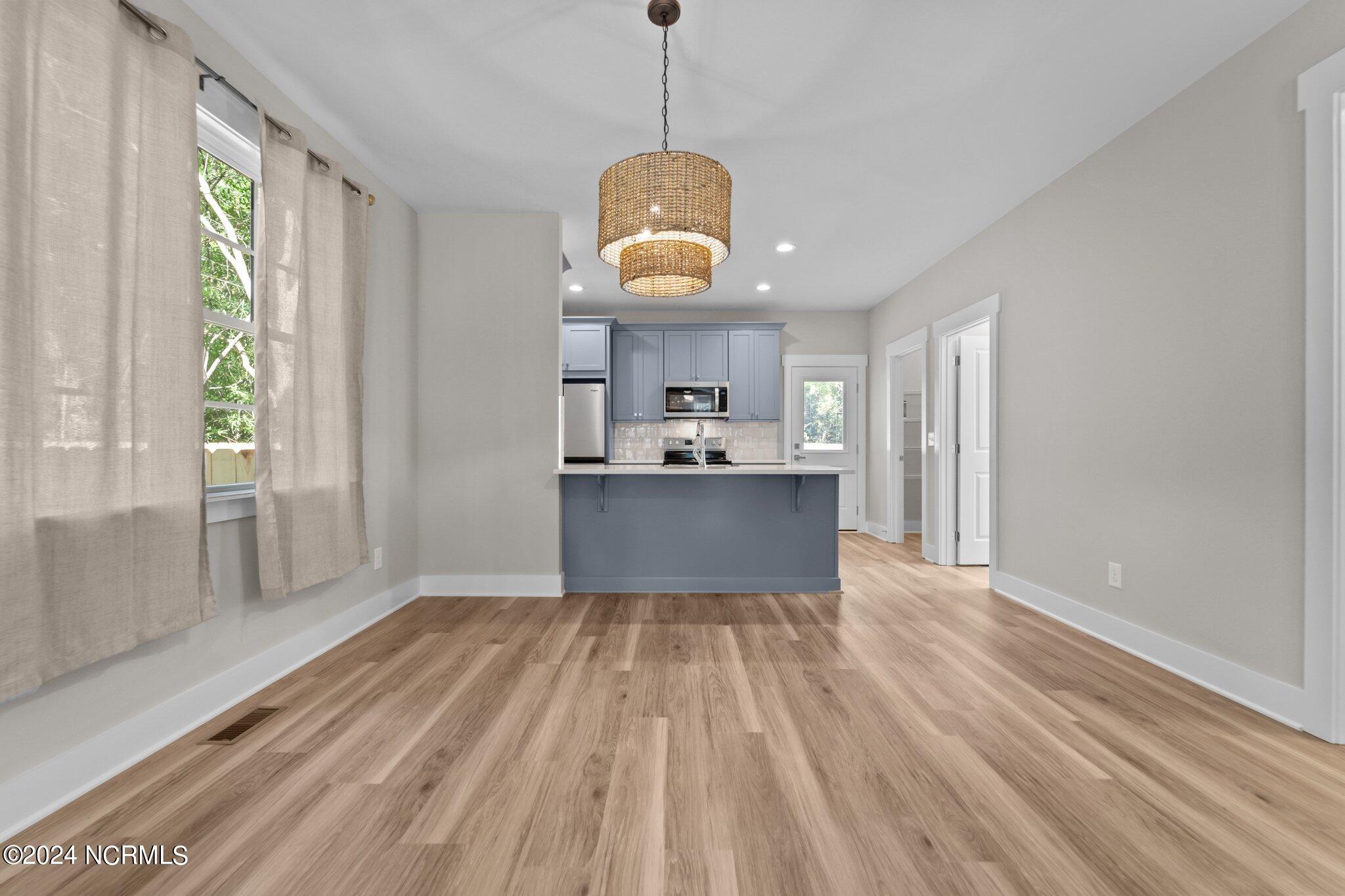 1330 North Rdg Street Southern Pines, NC 28387 - Photo 12 of 38 Living/Dining