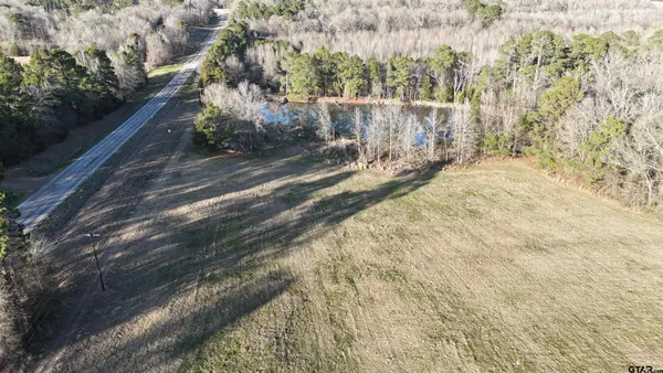$400,000 | 852 St Gilmer Tx 75644, Winona, TX 75792