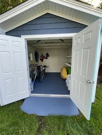 $4,000 | 117 Camden Road, Narragansett, RI 02882