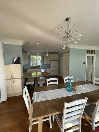 $4,000 | 117 Camden Road, Narragansett, RI 02882