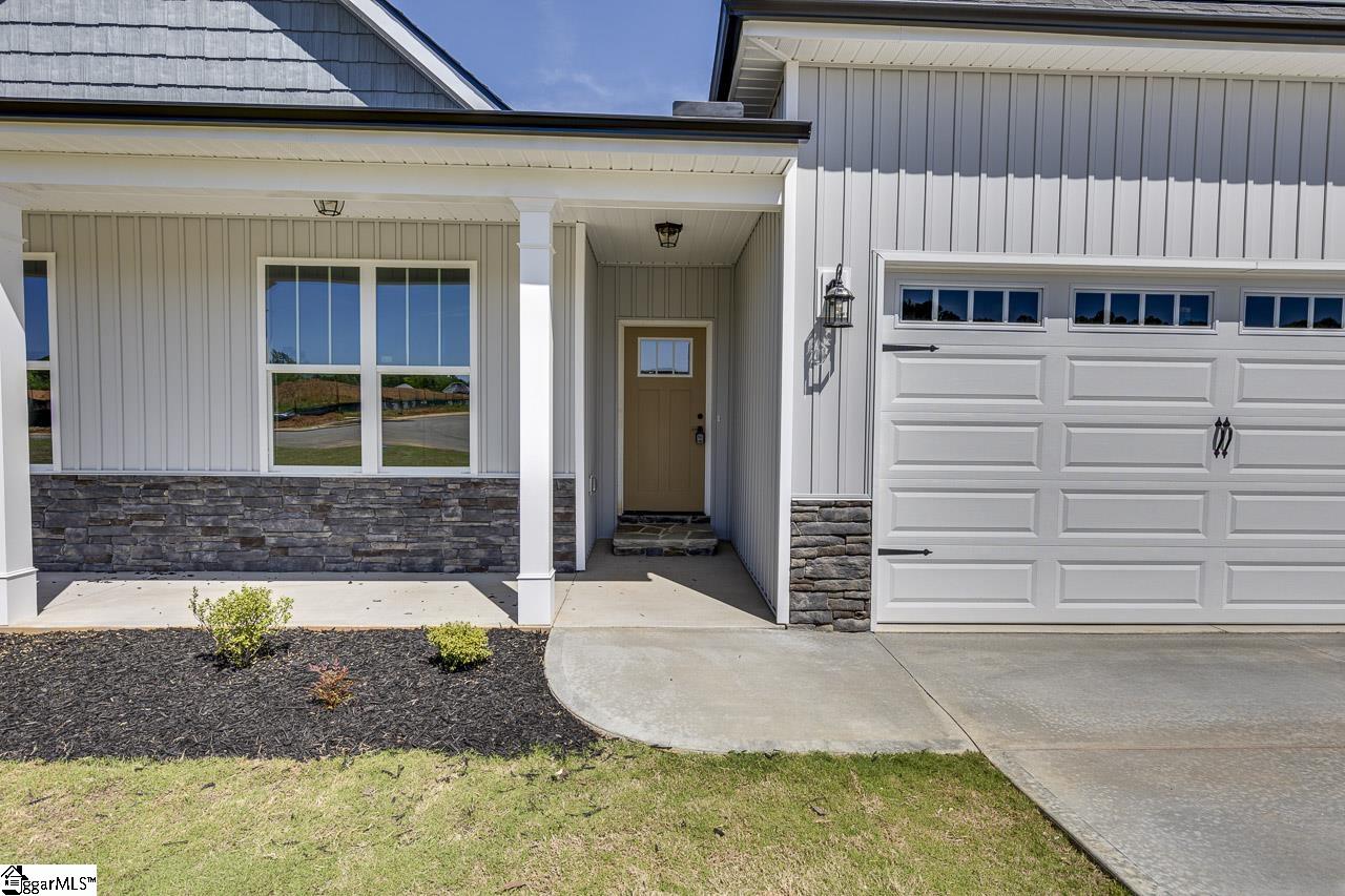 123 Hideaway Lane Easley, SC 29640 - Photo 6 of 47