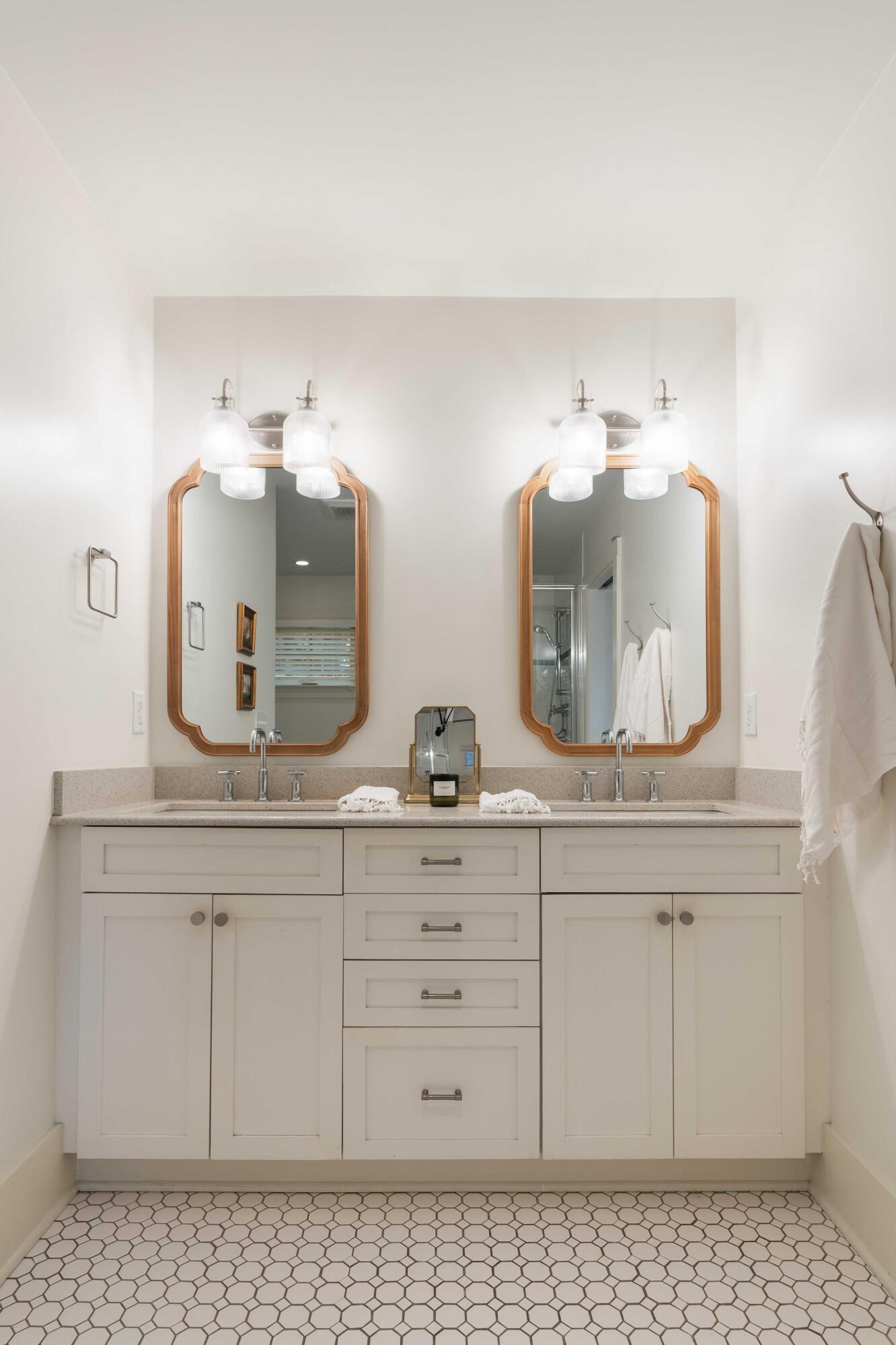 1454 Seminole Street Mount Pleasant, SC 29464 - Photo 20 of 57 30