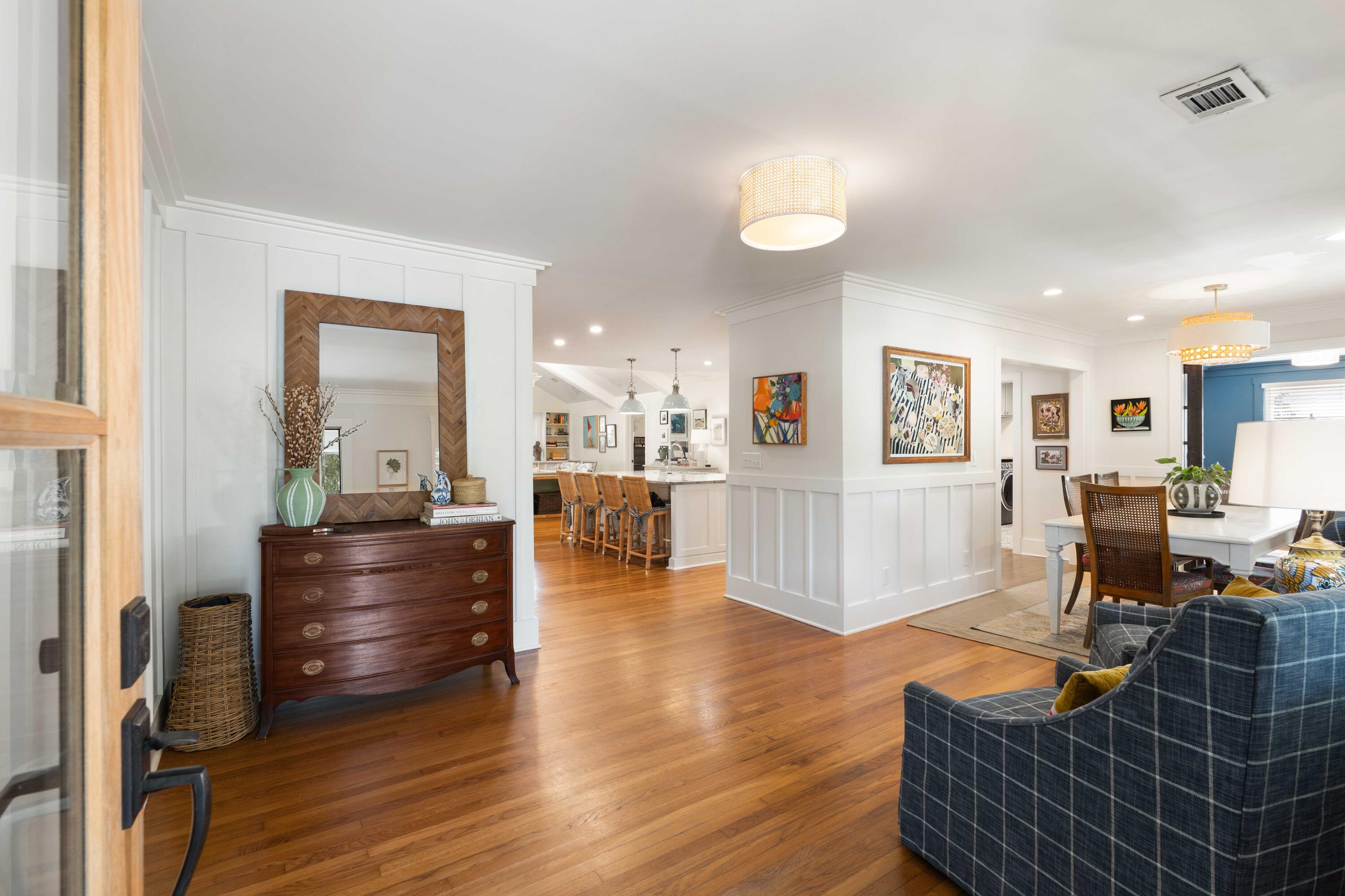 1454 Seminole Street Mount Pleasant, SC 29464 - Photo 3 of 57 7