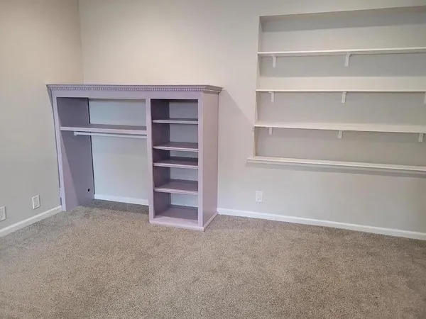 $5,900 | 1172 Park Pacifica Avenue, Pacifica, CA 94044