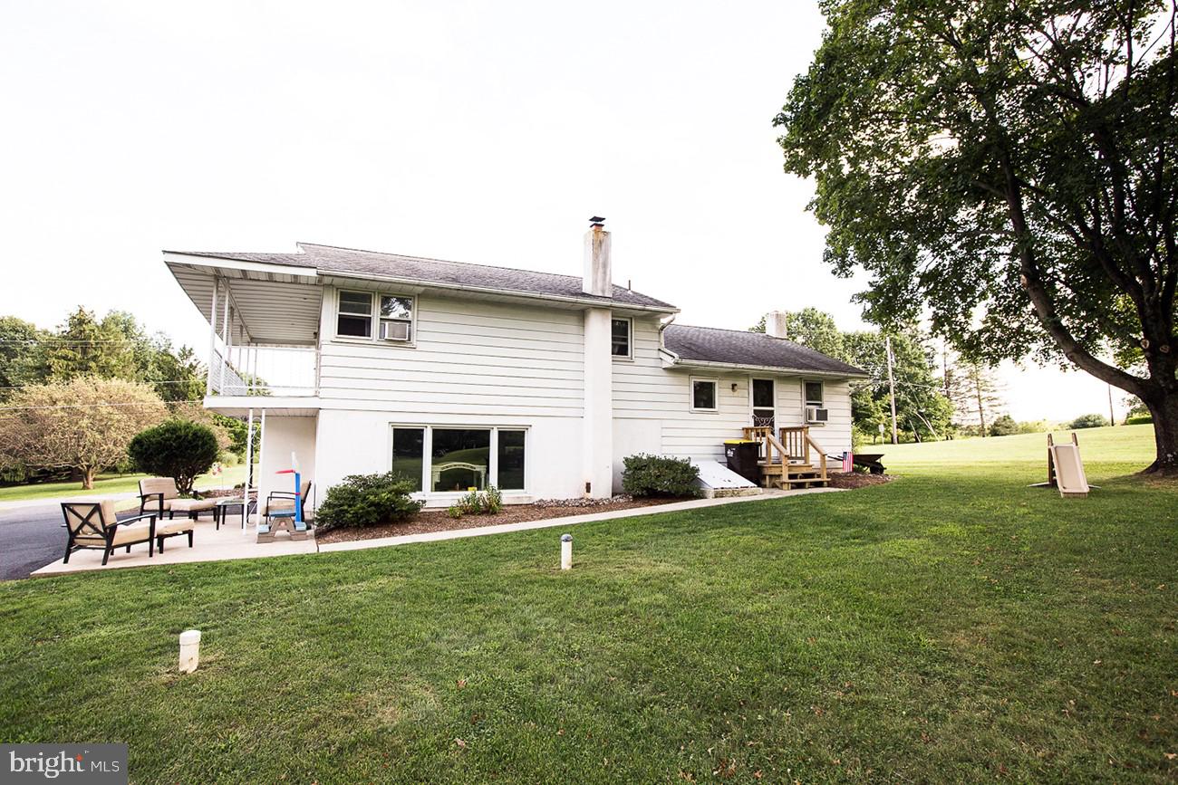 1504 View Road Pennsburg, PA 18073 - Photo 3 of 22 Gallery Image 3