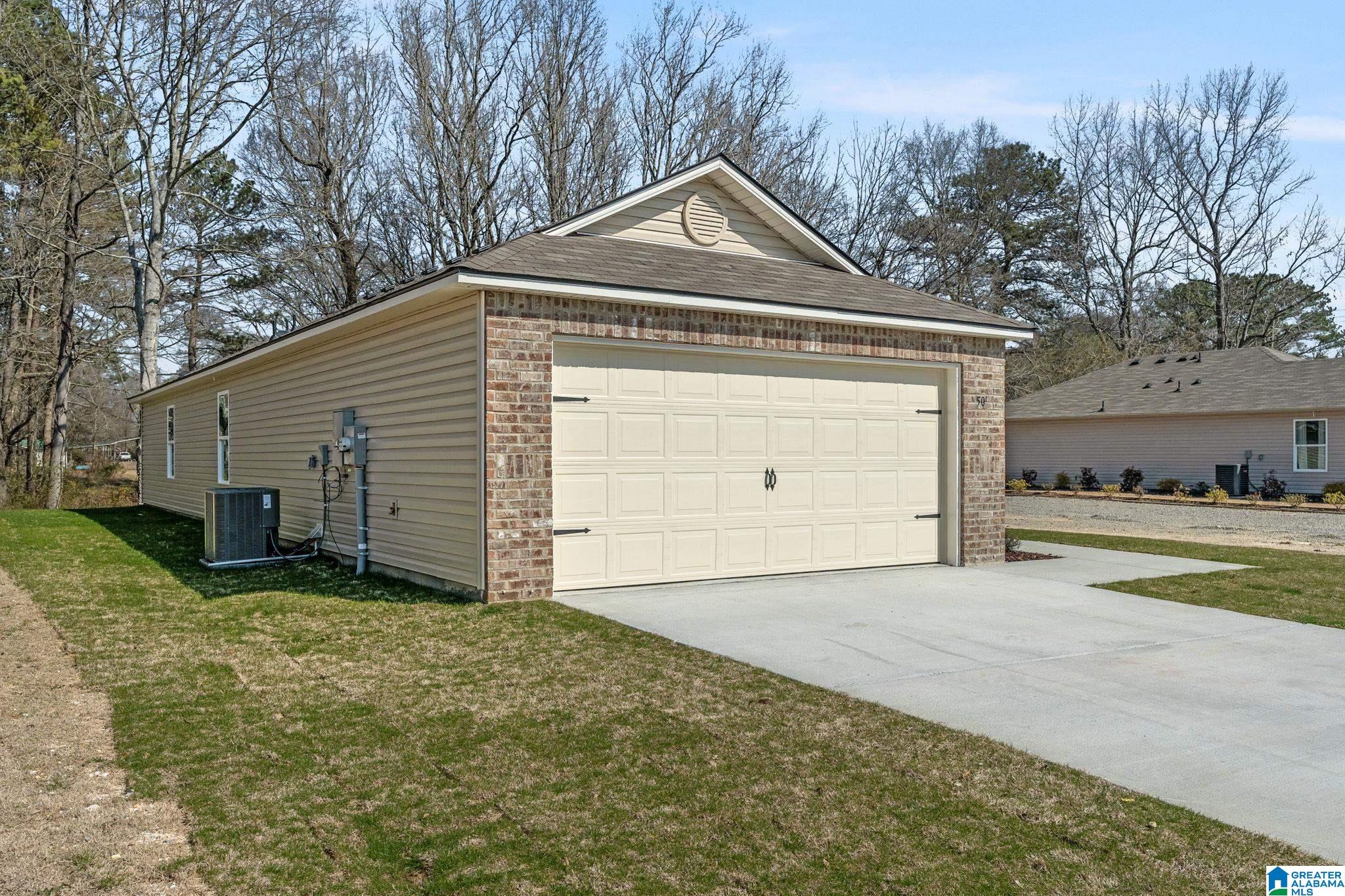 360 Timber Pass Anniston, AL 36207 - Photo 3 of 26