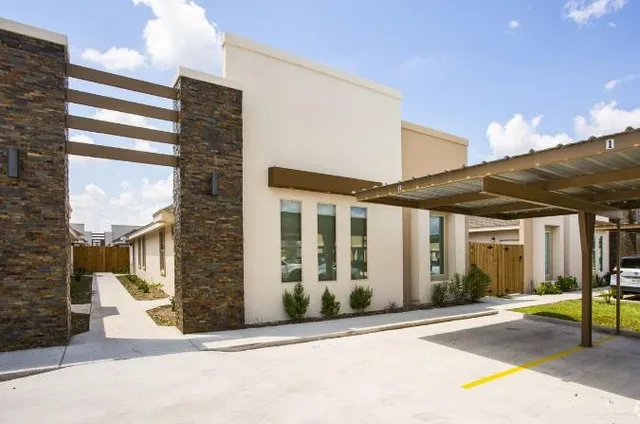 $1,100 | 1414 Coyote Hills, Unit 2, Edinburg, TX 78541