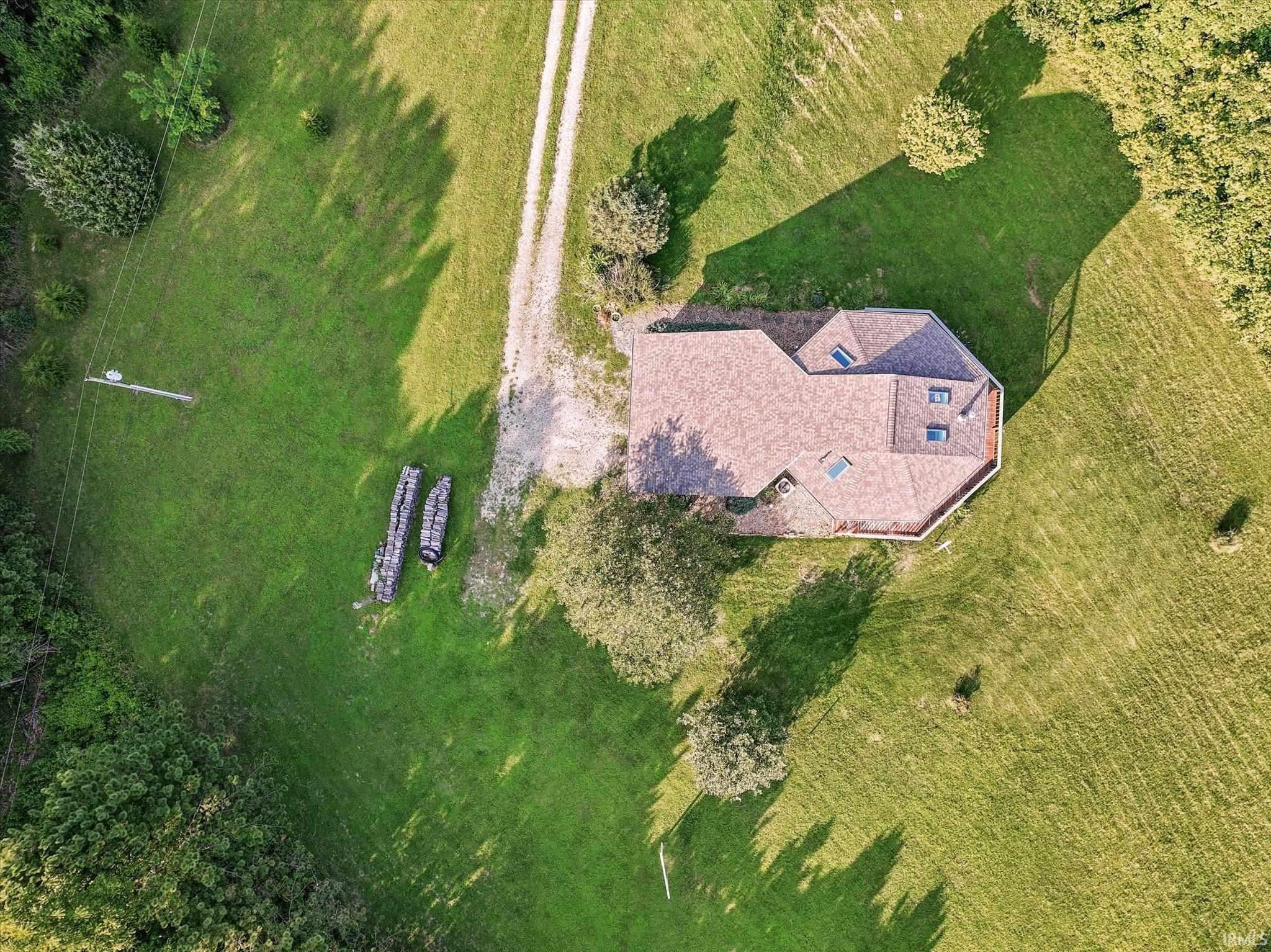 2642 East Macel Road Bloomfield, IN 47424 - Photo 29 of 35