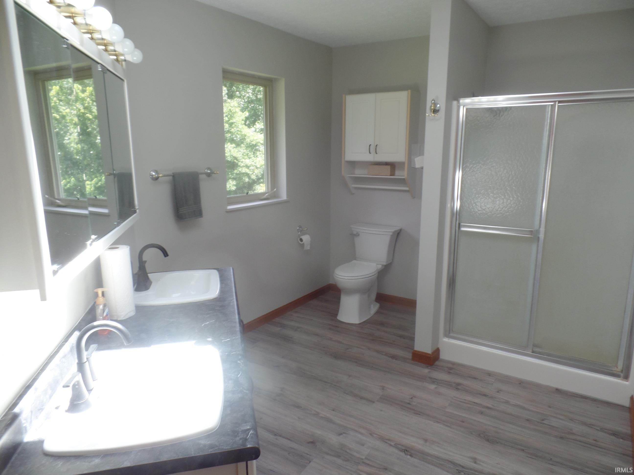 2642 East Macel Road Bloomfield, IN 47424 - Photo 6 of 35