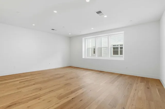 $1,098,000 | 194 Oak Circle, Walnut Creek, CA 94597