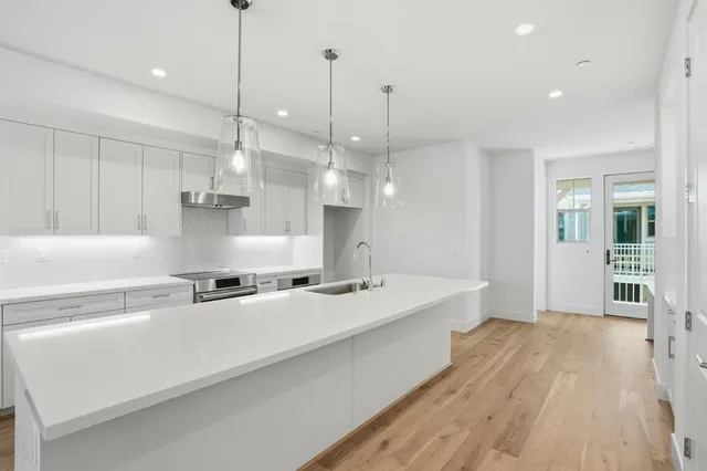 $1,098,000 | 194 Oak Circle, Walnut Creek, CA 94597