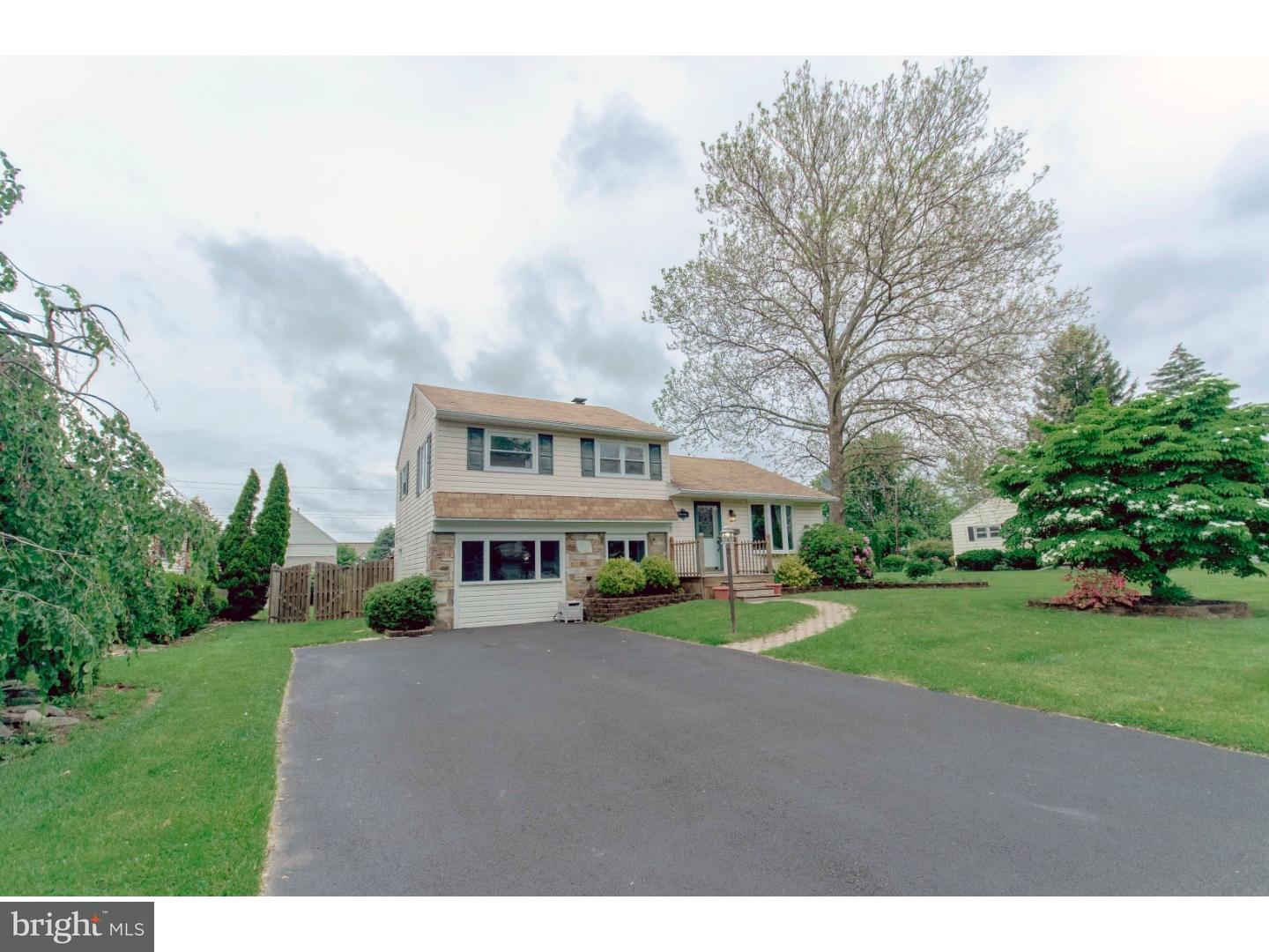 931 Catalpa Road Warminster, PA 18974 - Photo 3 of 25 Exterior Front