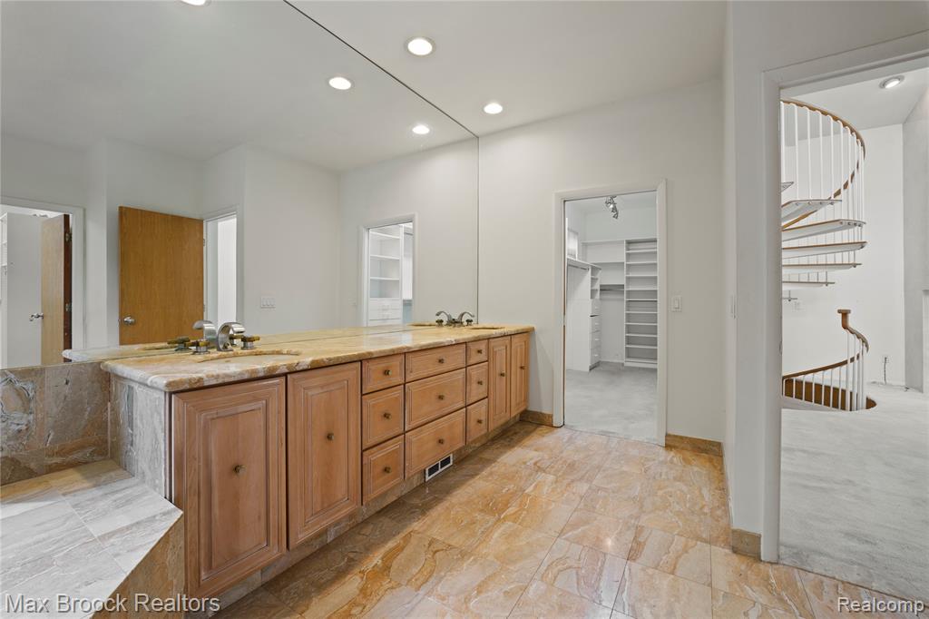 5340 Franklin Road Bloomfield Hills, MI 48302 - Photo 32 of 50 Gallery Image 32