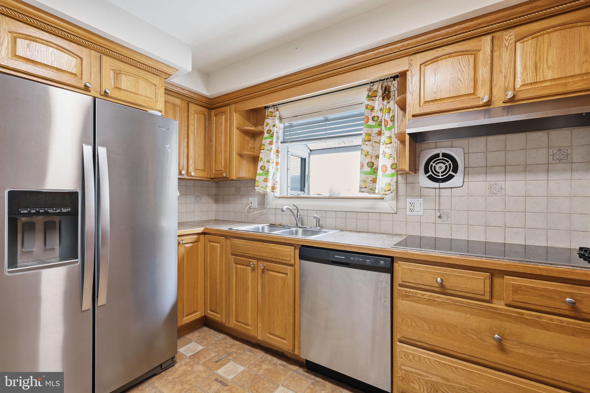 161 Crockett Road Warminster, PA 18974 - Photo 11 of 34