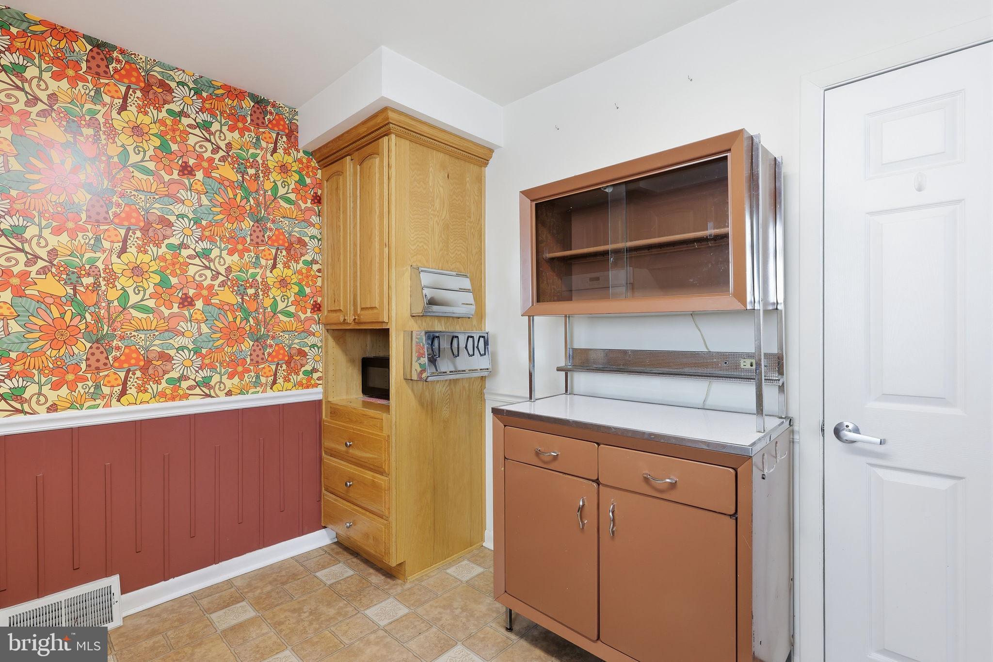 161 Crockett Road Warminster, PA 18974 - Photo 13 of 34